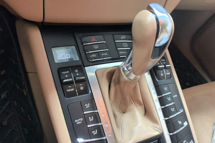 Used Porsche Macan 2016 Macan 2.0T