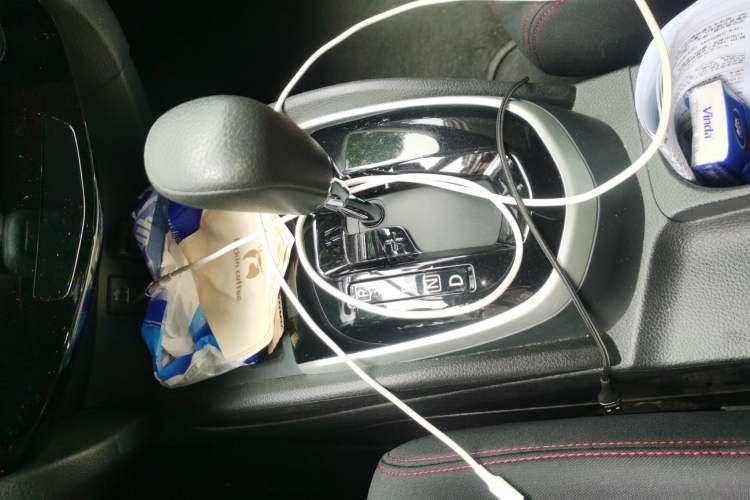 Used Nissan Qashqai 2016 2.0L CVT Elite Edition Gear Lever