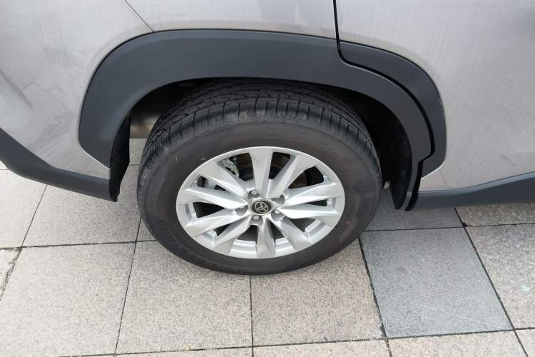 Used Toyota Corolla Cross 2024 2.0L Pioneer Edition
