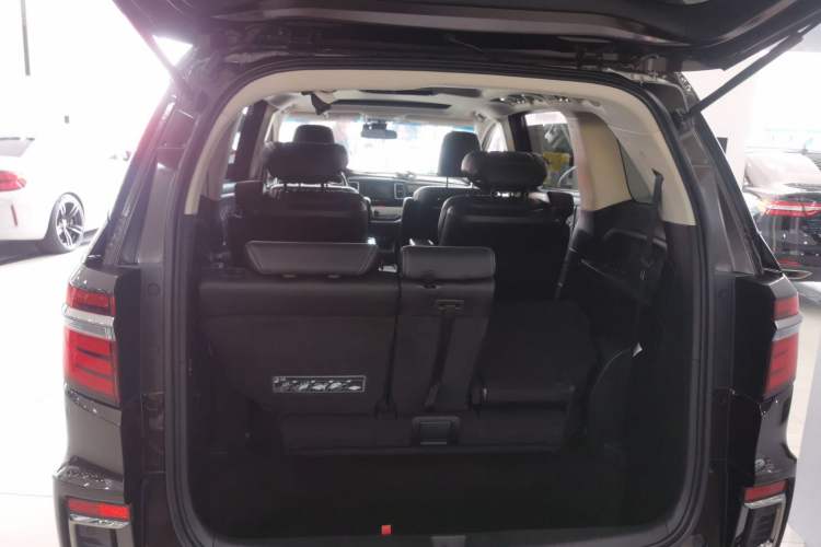 Used Honda Elysion 2019 2.0L Hybrid Luxury Edition