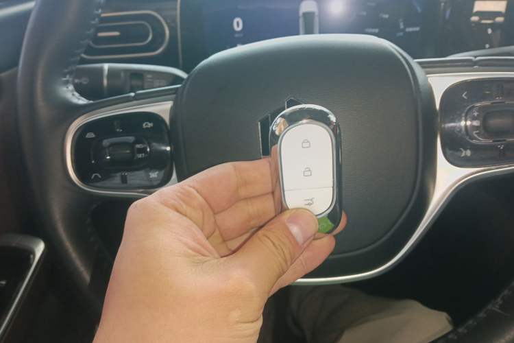 Used Leapmotor C01 2022 Rear-Drive Long-Range Version Vehicle Key