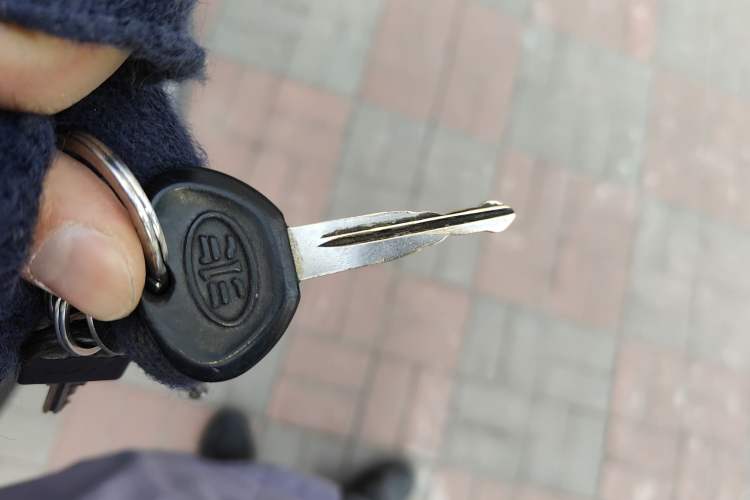 Used FAW Senya M80 2011 1.3L Manual 5 Seats
