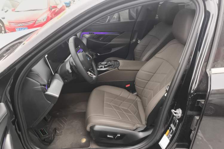 Used BMW i5 2024 eDrive 35L M Sport Package