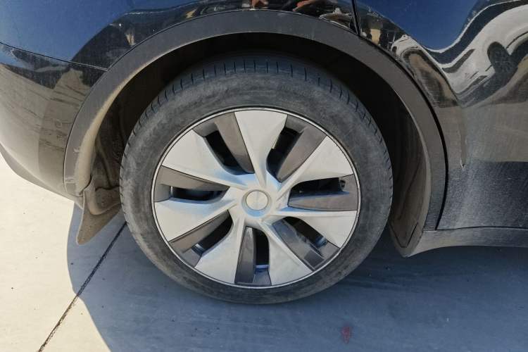 Used Tesla Model Y 2022 Rear-Wheel-Drive Version