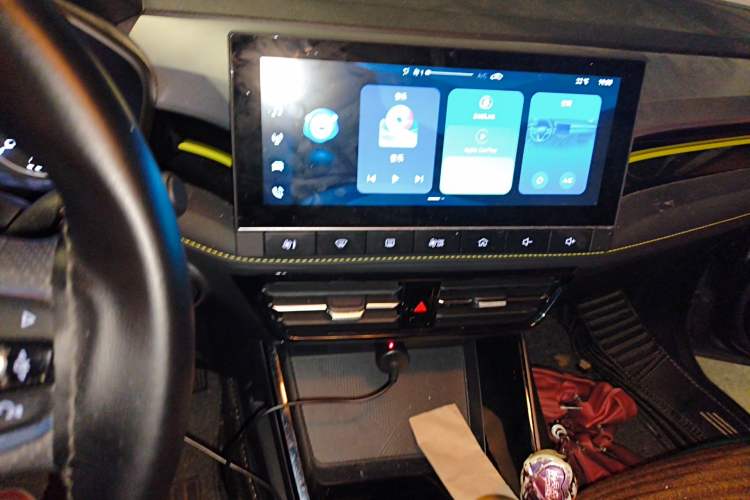 Used Roewe i5 2021 1.5L Manual Platinum Edition
