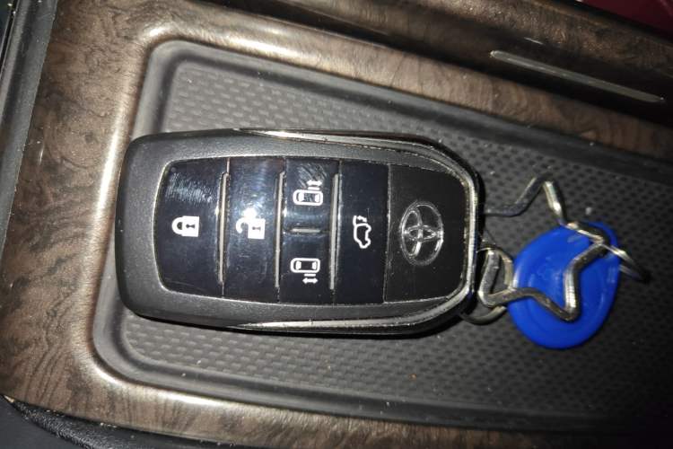 Used Toyota Vellfire 2020 Dual-Engine 2.5L HV Prestige Edition