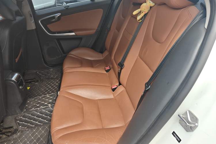 Used Volvo S60 2016 S60L T5 Intelligent Drive Edition
