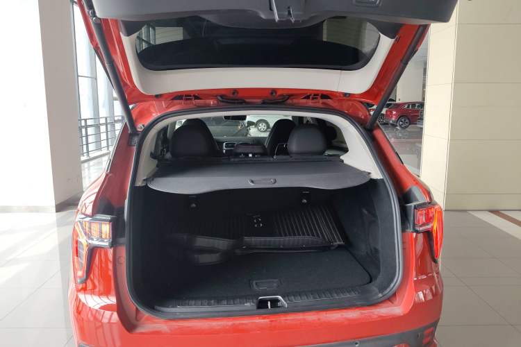 Used Lynk & Co 01 2019 2.0T Four-Wheel Drive Genie Pro Version China V Emission Standard
