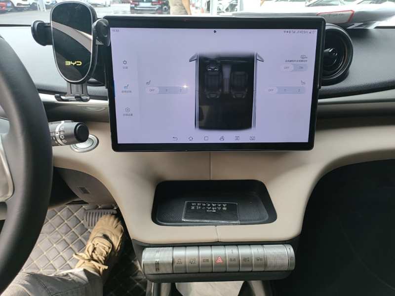 Used BYD Dolphin 2023 420 km Fashion Edition — 12