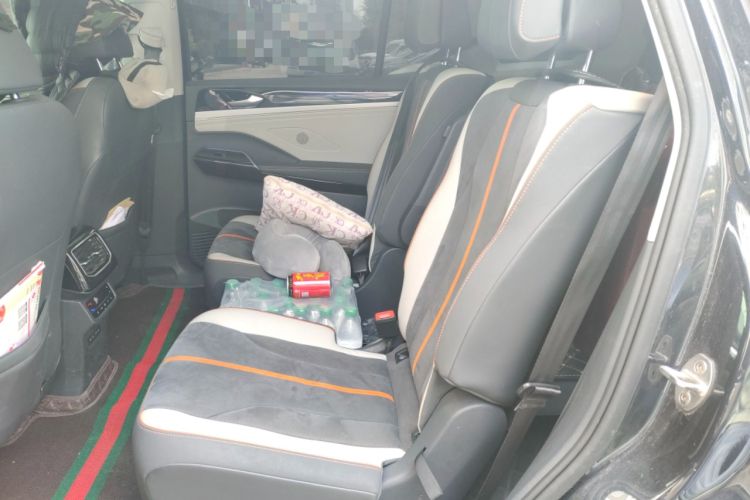 Used Volkswagen ID.6 CROZZ 2021 Long-Range PRO Edition Left Rear Seat