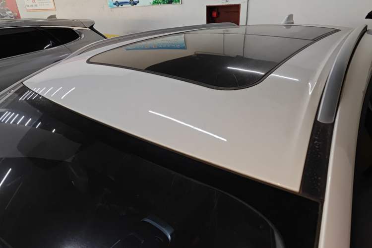 Used SOL QX 2021 300T DCT Luxury Smart Connectivity Version