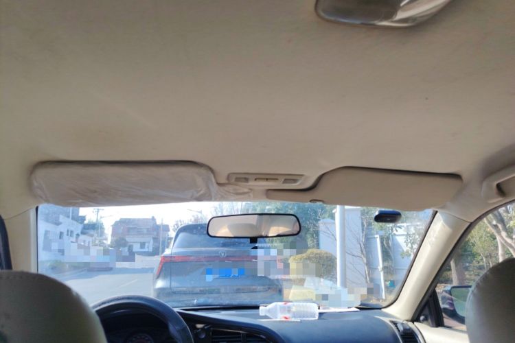 Used Soueast V3 Lingyue 2014 1.5L Manual Entry-Level Version Headliner