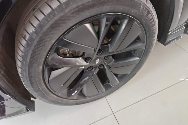 Used Li Auto L7 2023 Air model
