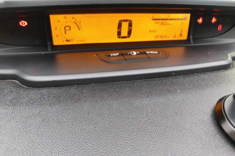 Used Citroen C-Quatre 2013 Sedan 1.6L Automatic Prestige Model Instrument Cluster