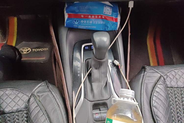 Used Toyota Levin 2019 Dual-Engine 1.8H E-CVT Luxury Edition China VI Standard
