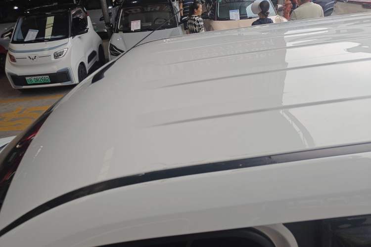 Used Wuling Hongguang PLUS 2019 1.5T Manual Luxury 7-Seater Roof