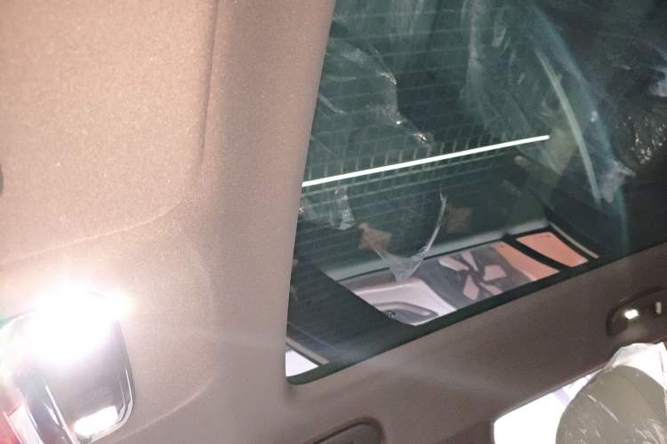 Used Dongfeng NAMMI 06 2025 401 Air
