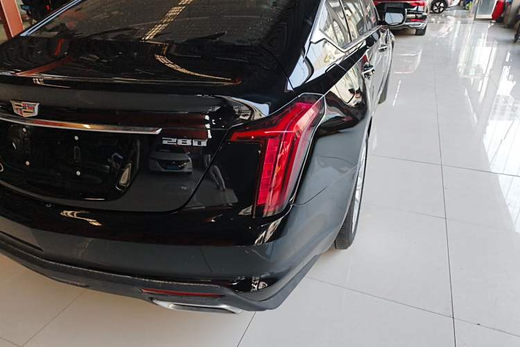 Used Cadillac CT5 2024 28T Luxury Pro Trim
