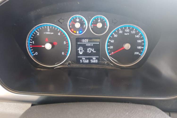 Used Foton Toano 2022 2.0T Manual Jixiang Multi-Function Long-Wheelbase Mid-Roof Single-Tire Rear 7/9-Seater 4F20TC3
