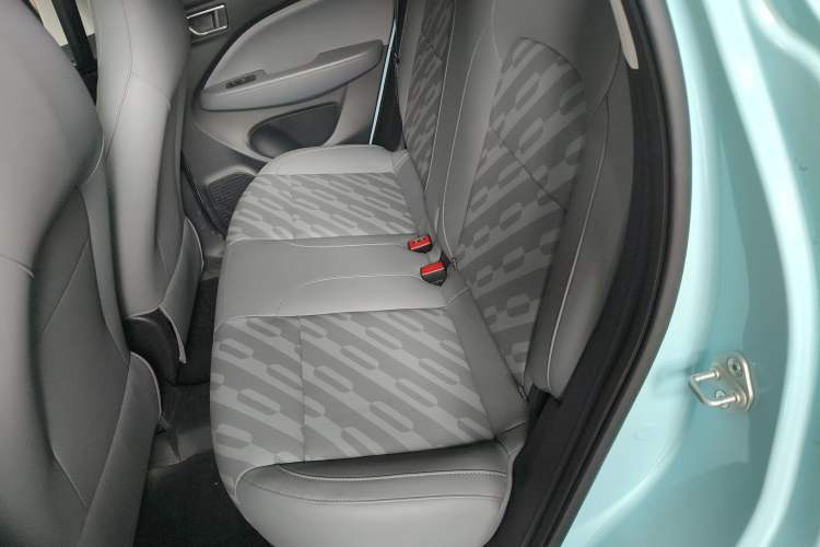 Used Leapmotor T03 2025 403 Comfort Edition Left Rear Seat