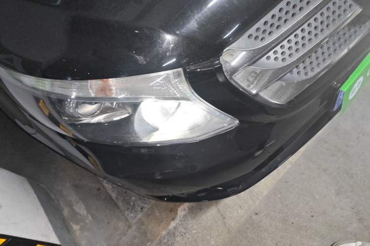 Used Mercedes-Benz Vito 2016 2.0T Elite Edition Right Front Headlight