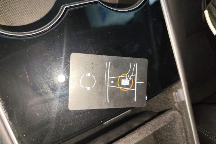 Used Tesla Model 3 2019 Standard Range Rear-Drive Upgraded Version