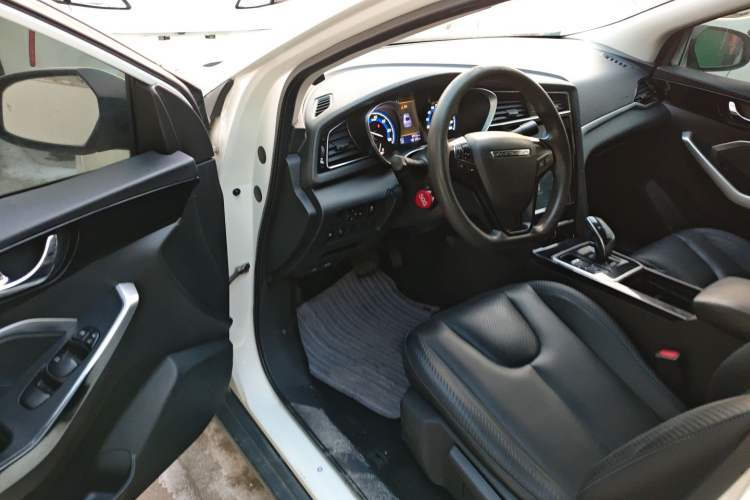 Used Venucia D60EV 2020 Standard Range T3
