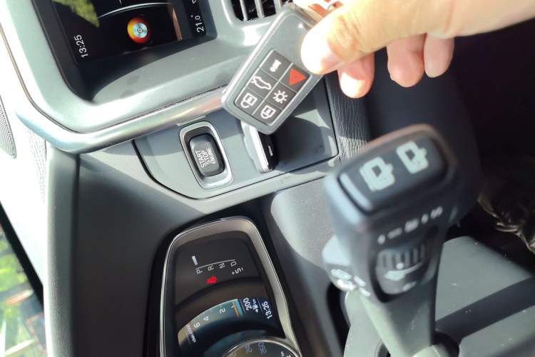 Used Volvo XC60 2016 T5 Smart Version
