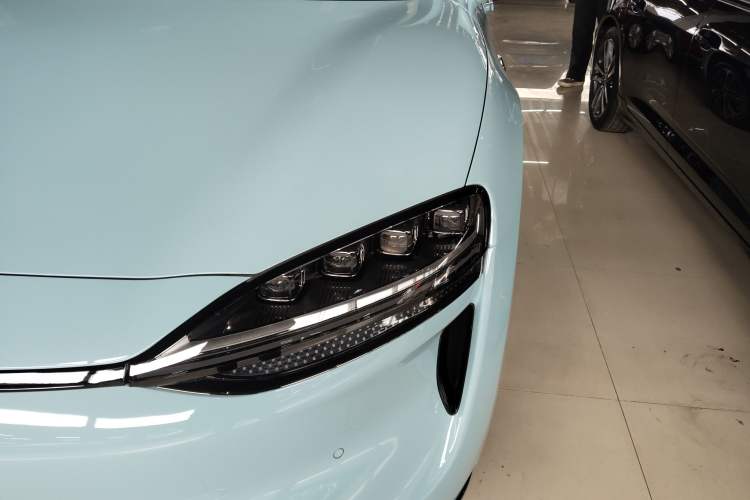 Used Hima Luxeed R7 2026 Model Range-Extending Max
