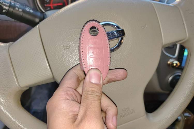 Used Nissan Sylphy 2009 1.6XL Automatic Luxury Sunroof Edition Vehicle Key