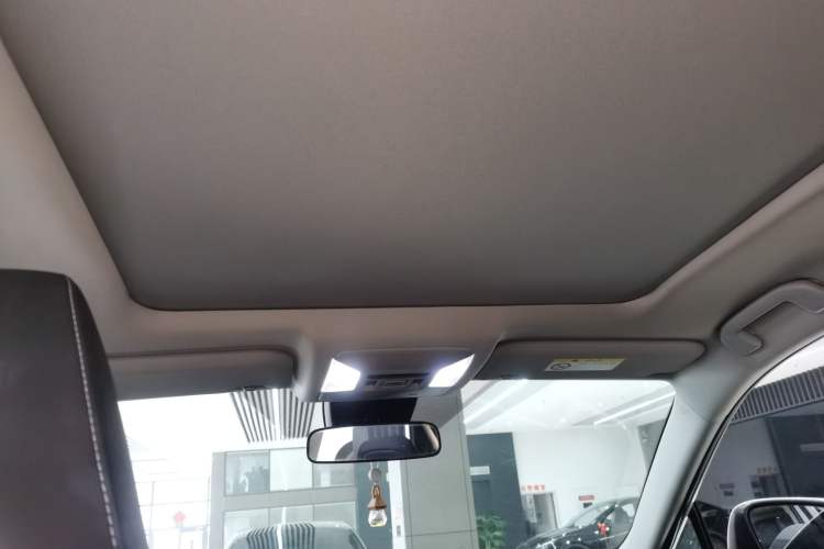 Used Toyota RAV4 2023 Dual-Engine 2.5L E-CVT Two-Wheel Drive Elite Plus Edition Headliner