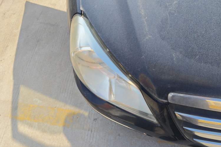 Used Hyundai MoInca 2009 1.8L Manual Luxury Edition GL Right Front Headlight