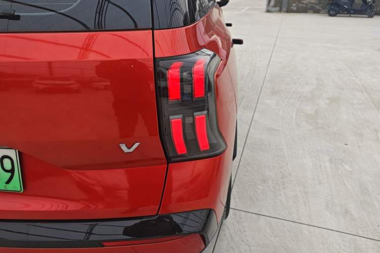 Used AION V 2024 Aion Tyrannosaurus 650 LiDAR Edition