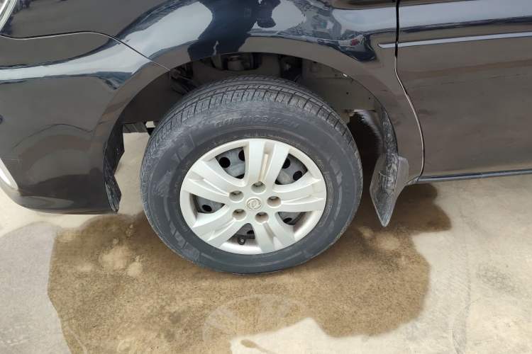 Used FORTHING Lingzhi 2019 M5L 1.6L 7-Seater Exclusive Model China VI Standard
