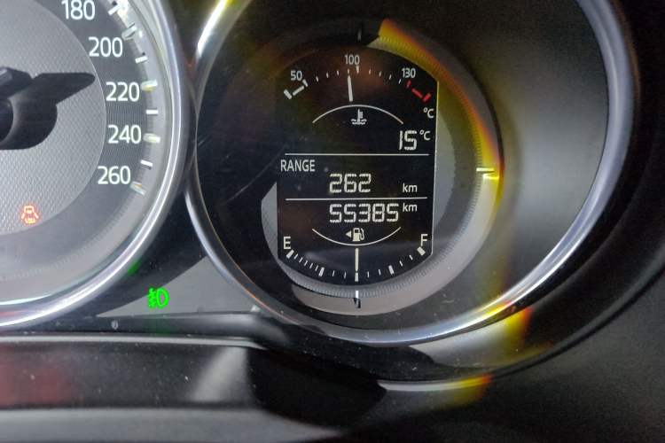 Used Mazda CX-5 2017 2.0L Automatic 2WD Smart Enjoyment Version China V Standard Odometer Close Up