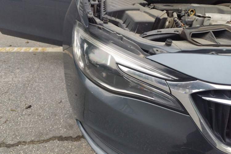 Used Buick GT 2019 18T Automatic Connected Elite Model China VI Standard Right Front Headlight