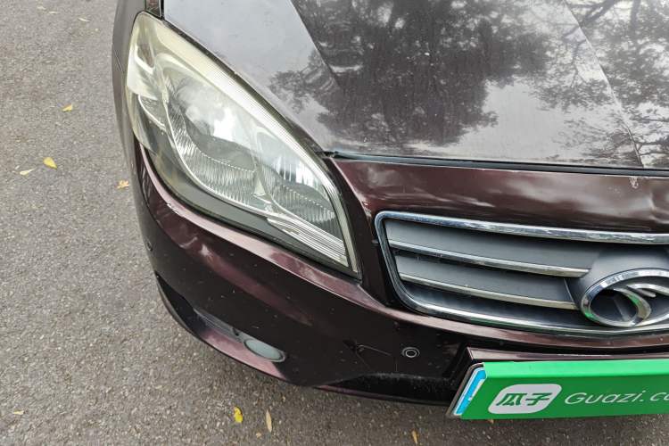 Used Soueast V6 Lingshi 2013 1.5L Manual - Women's Edition
