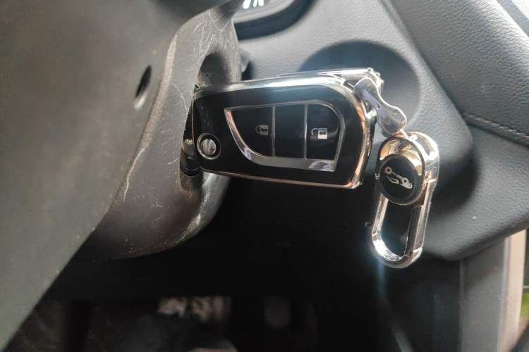 Used Toyota Corolla Cross 2023 2.0L Pioneer Edition