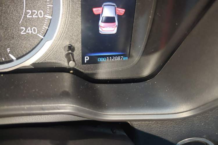 Used Toyota Corolla 2021 1.2T S-CVT Pioneer PLUS Edition Odometer Close Up