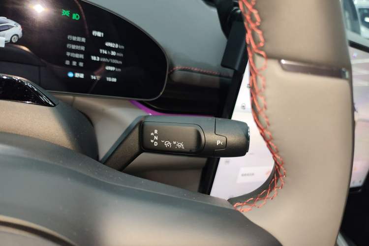 Used Zeekr 007GT 2025 Rear-Drive Intelligent Driving Version 75 kWh
