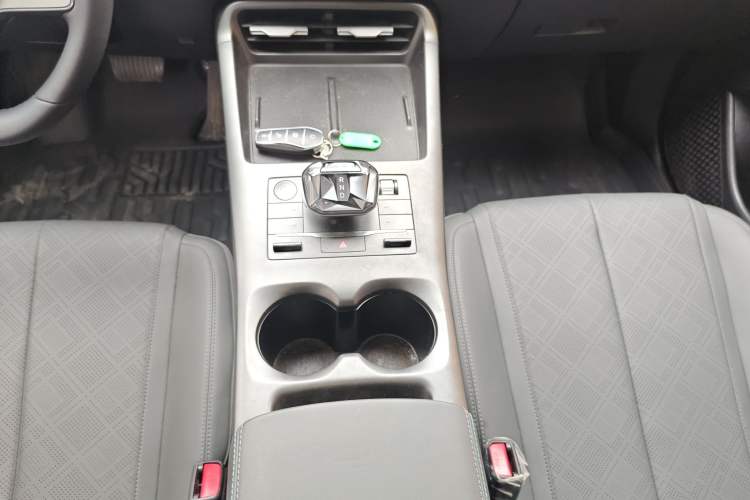 Used BYD Qin PLUS 2025 DM-i Smart Drive 55KM Leading Model