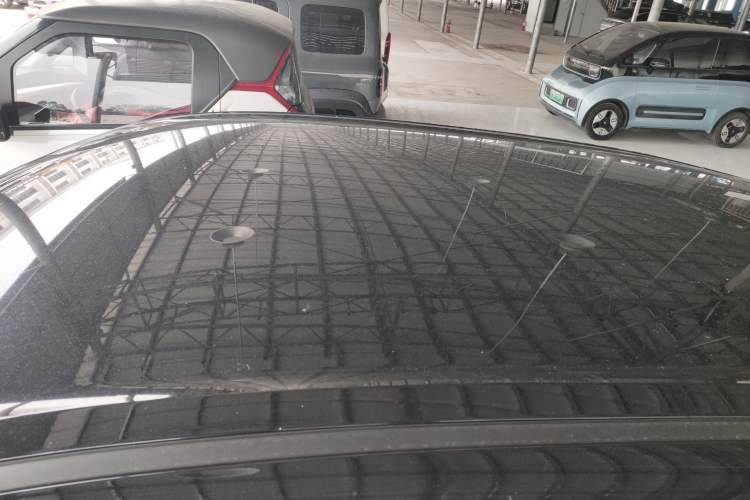 Used Wuling Bingo 2023 333 km Enjoyment Version Roof