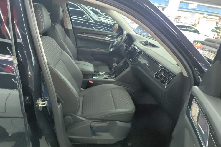 Used Volkswagen Teramont X 2020 380TSI Four-Wheel Drive Luxury Edition Right Front Seat