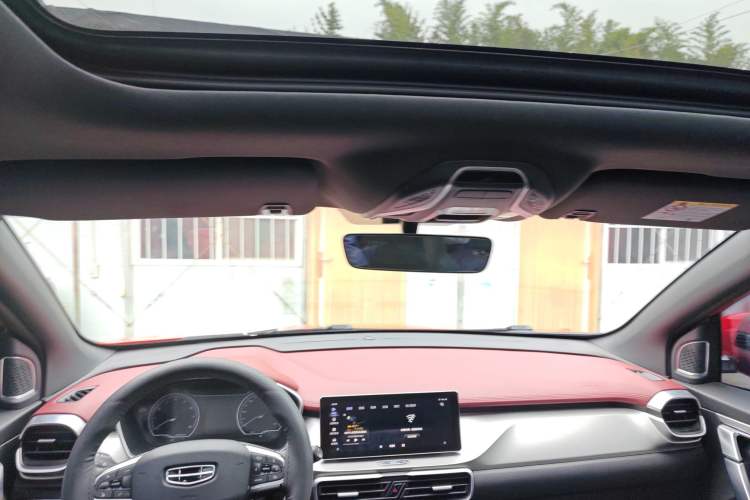 Used Geely Auto Coolray 2019 260T DCT Knight China VI Standard