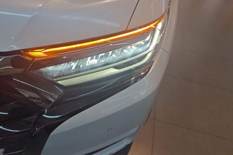 Used Honda Elysion 2024 2.0L eHEV Ultimate Edition
