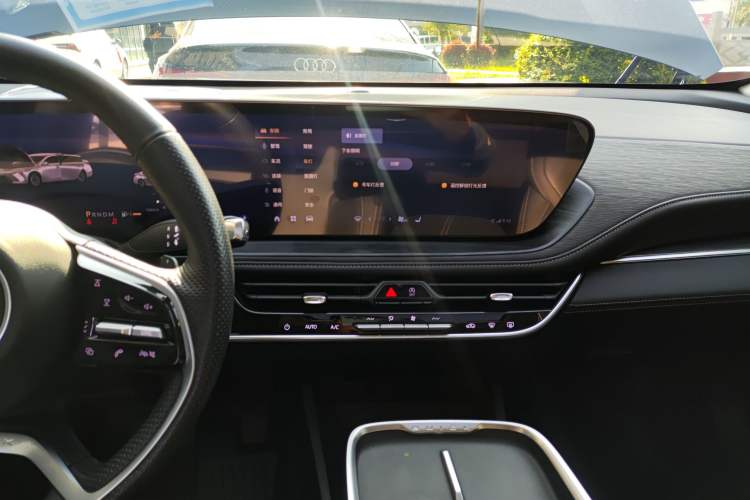 Used Buick LaCrosse 2024 28T Luxury Edition
