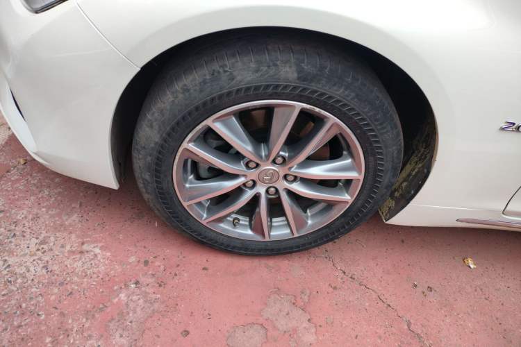 Used Infiniti Q50L 2018 2.0T Comfort Edition China VI Standard
