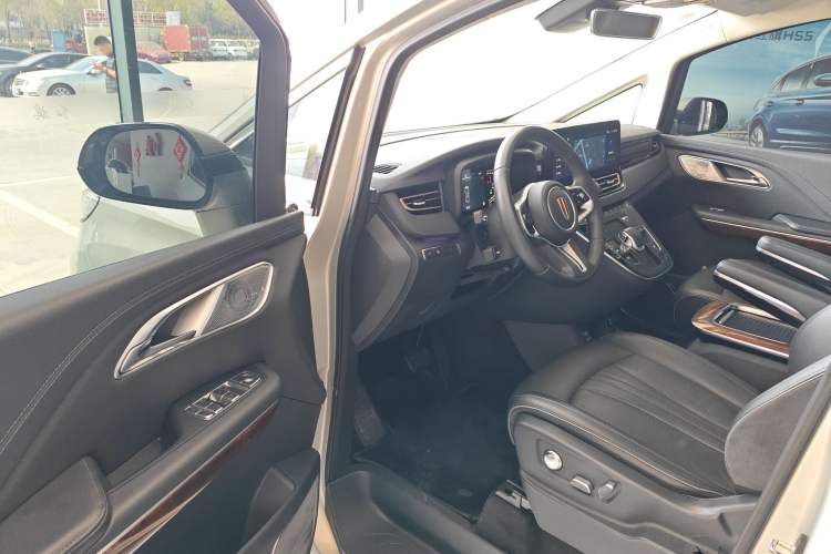 Used Hongqi HQ9 2023 2.0T Smart Connect Flagship Edition Driver Seat