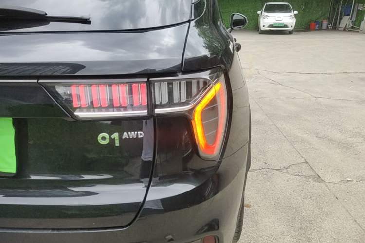 Used Lynk & Co 01 2021 2.0TD Four-Wheel Drive Dark Night Edition
