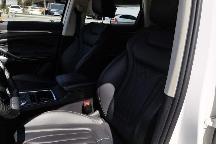 Used Bestune T55 2023 1.5T Automatic Leap Model
